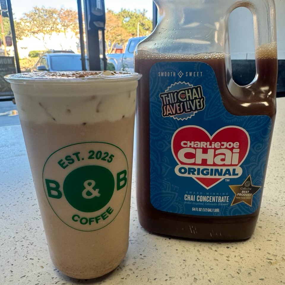 Apple Crisp Chai Latte